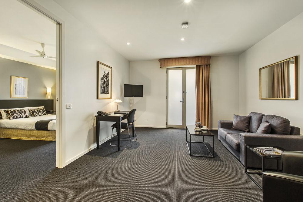 Quest Prahran Aparthotel Melbourne Exterior foto