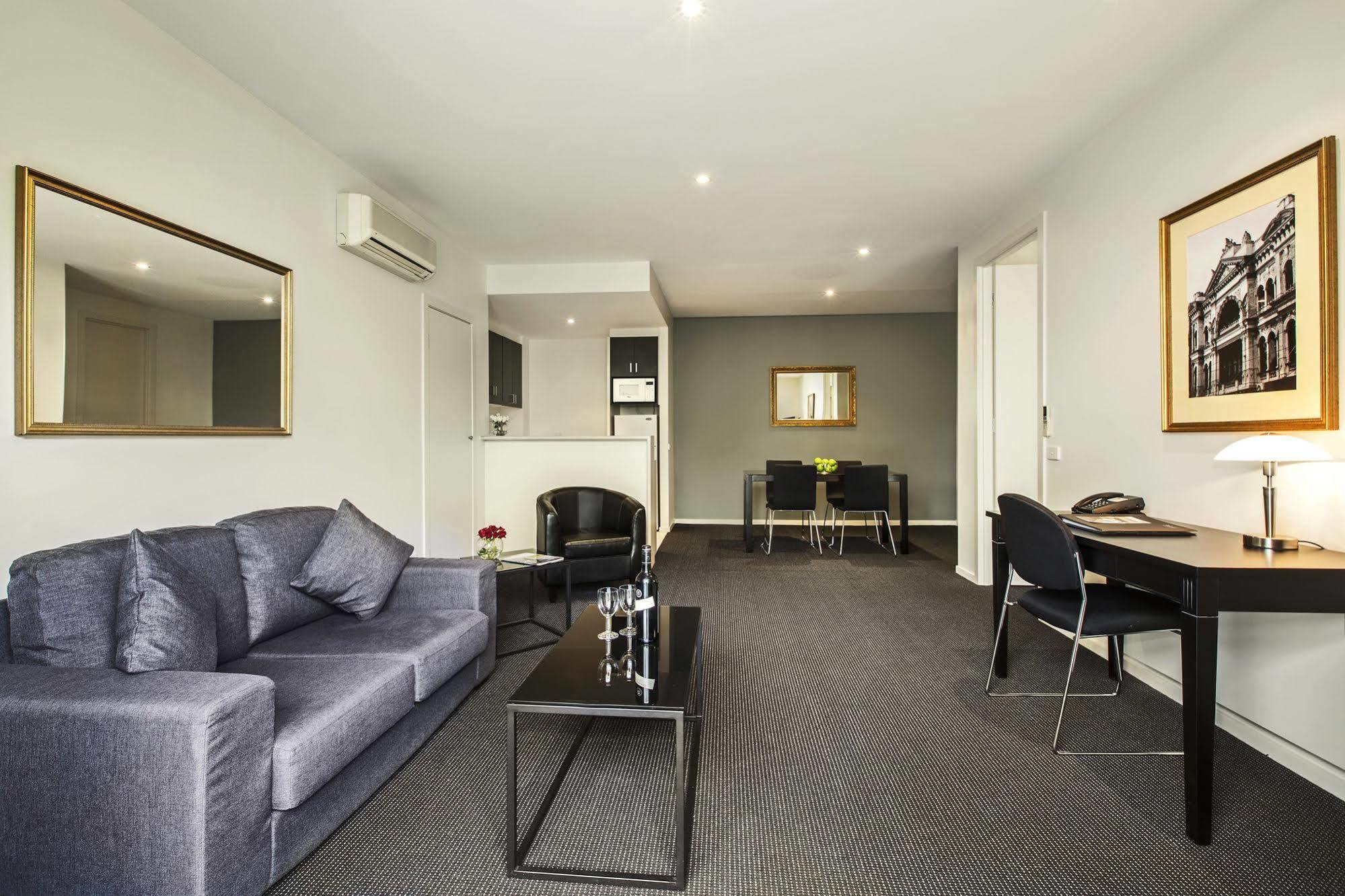 Quest Prahran Aparthotel Melbourne Exterior foto