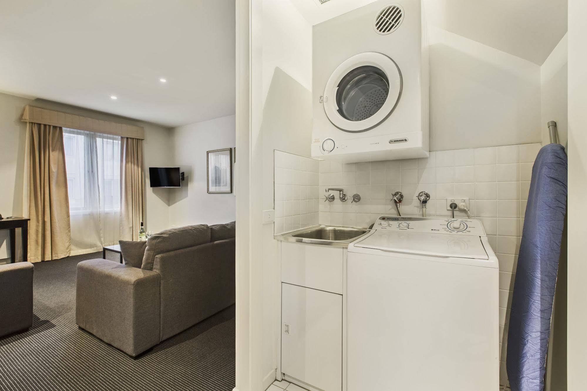 Quest Prahran Aparthotel Melbourne Exterior foto